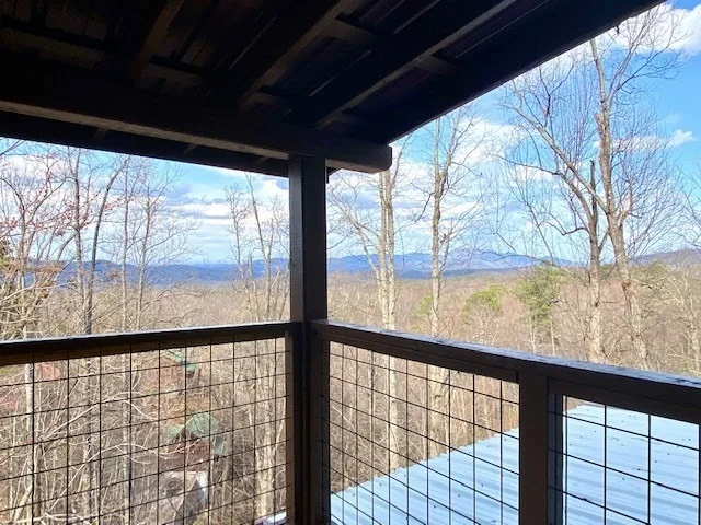 Photo of 2121 E View Drive