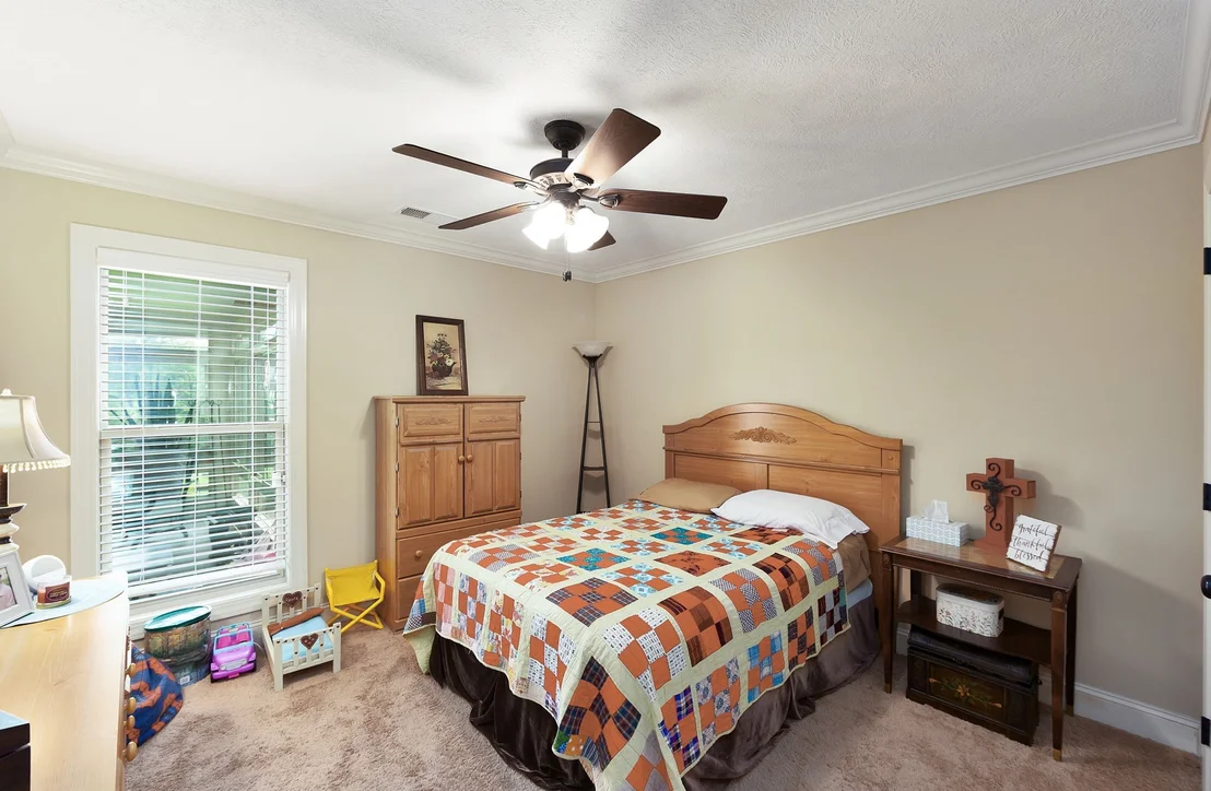 Photo of 44 Little Brook Ln