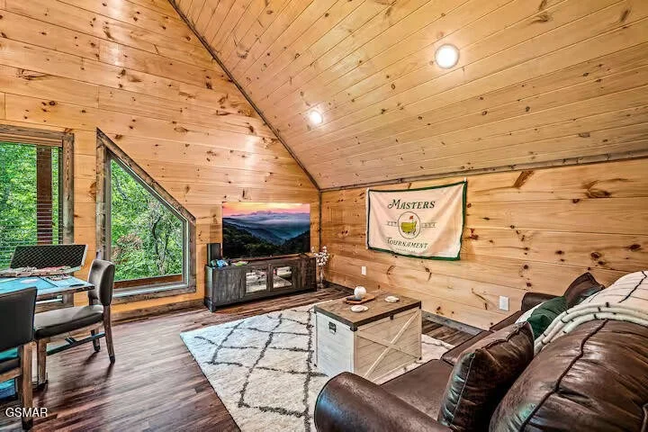 Photo of 2105 Wingspan Drive