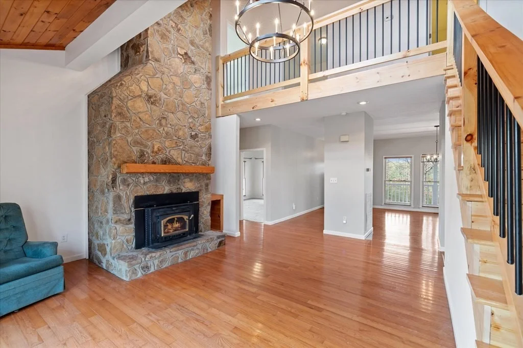 Photo of 1044 Shadow Ridge Drive