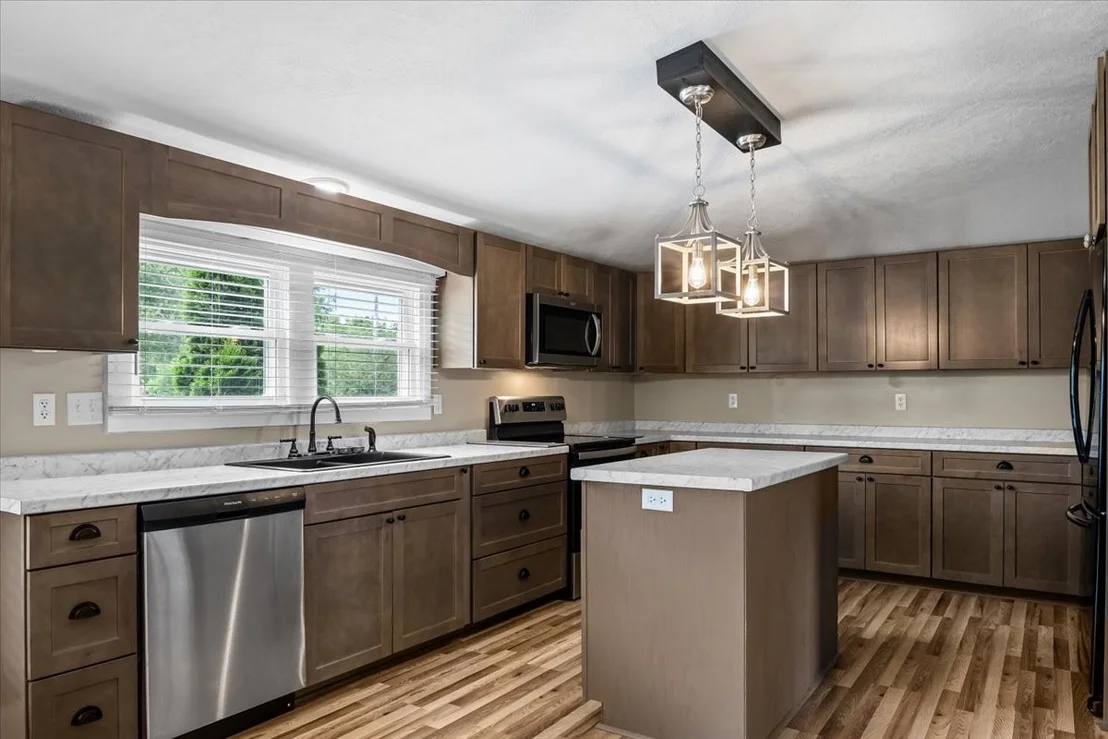 Photo of 1112 Garners Creek Rd