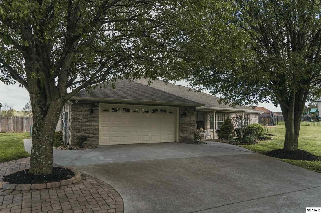 Photo of 2250 McCleary Road