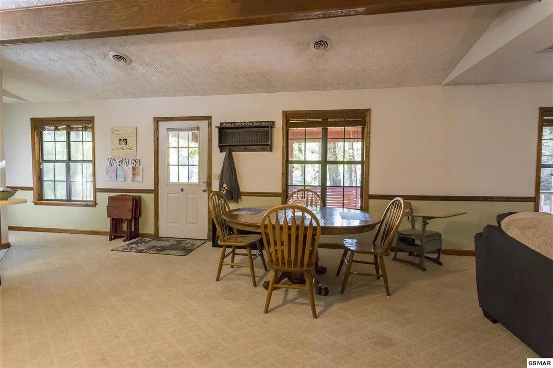 Photo of 4116 Mae Lane