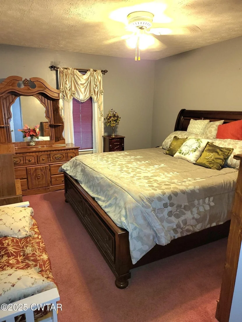 Photo of 99 Hidden Valley Dr