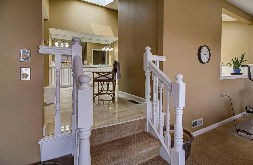 Photo of 351 Grandview Drive