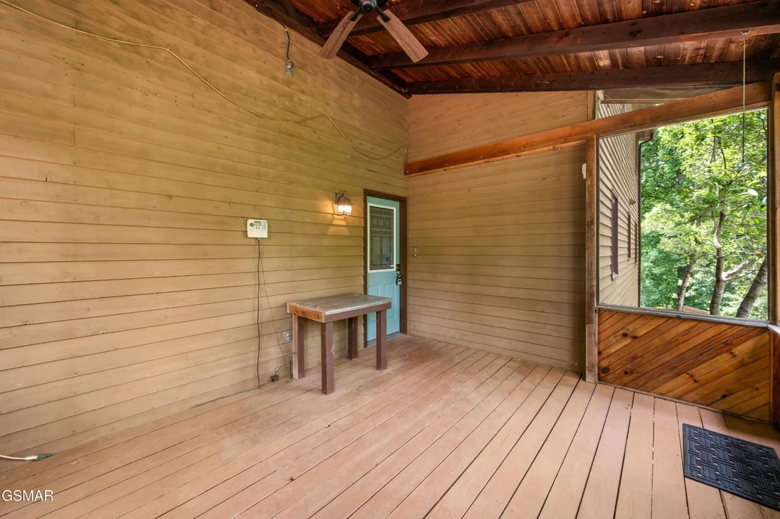 Photo of 2369 Goldrush Road