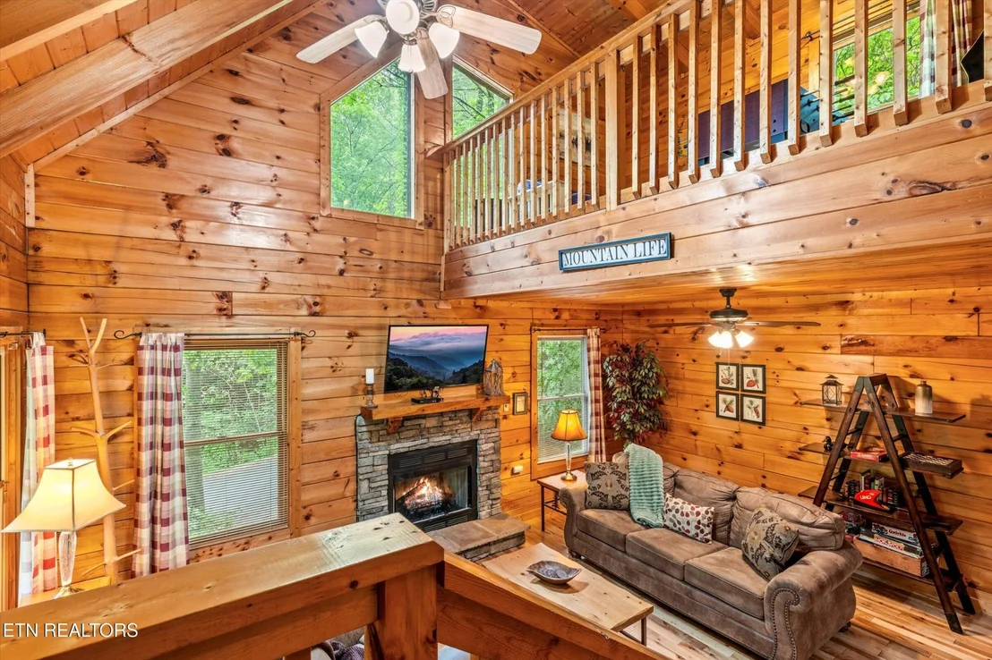 Photo of 1712 Pulaski Lane