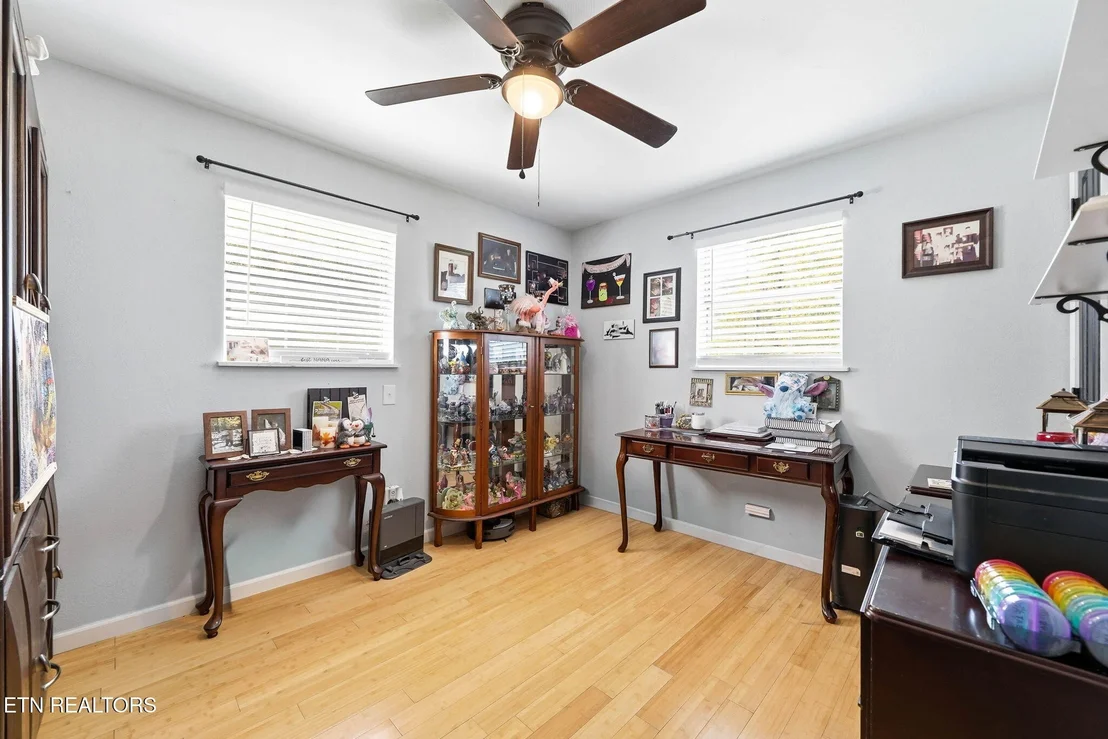 Photo of 124 Walnut Drive