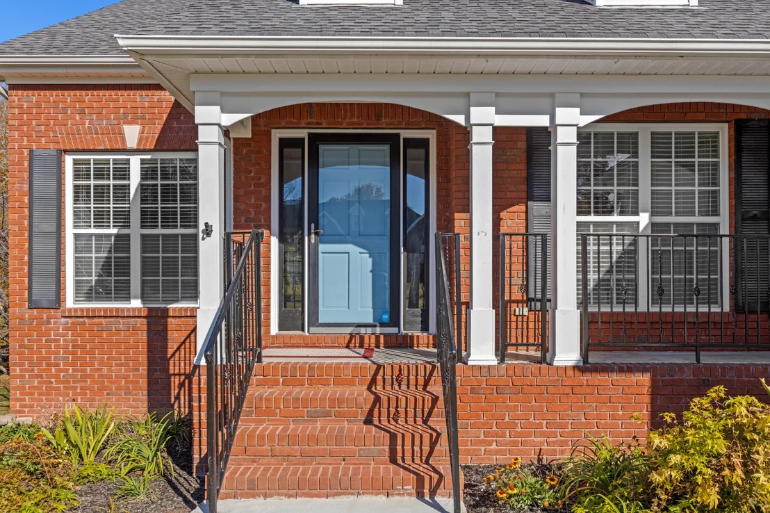 Photo of 433 Stanford Dr