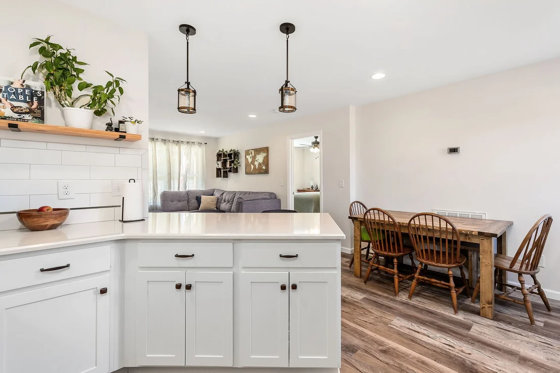 Photo of 166 Pine Ave