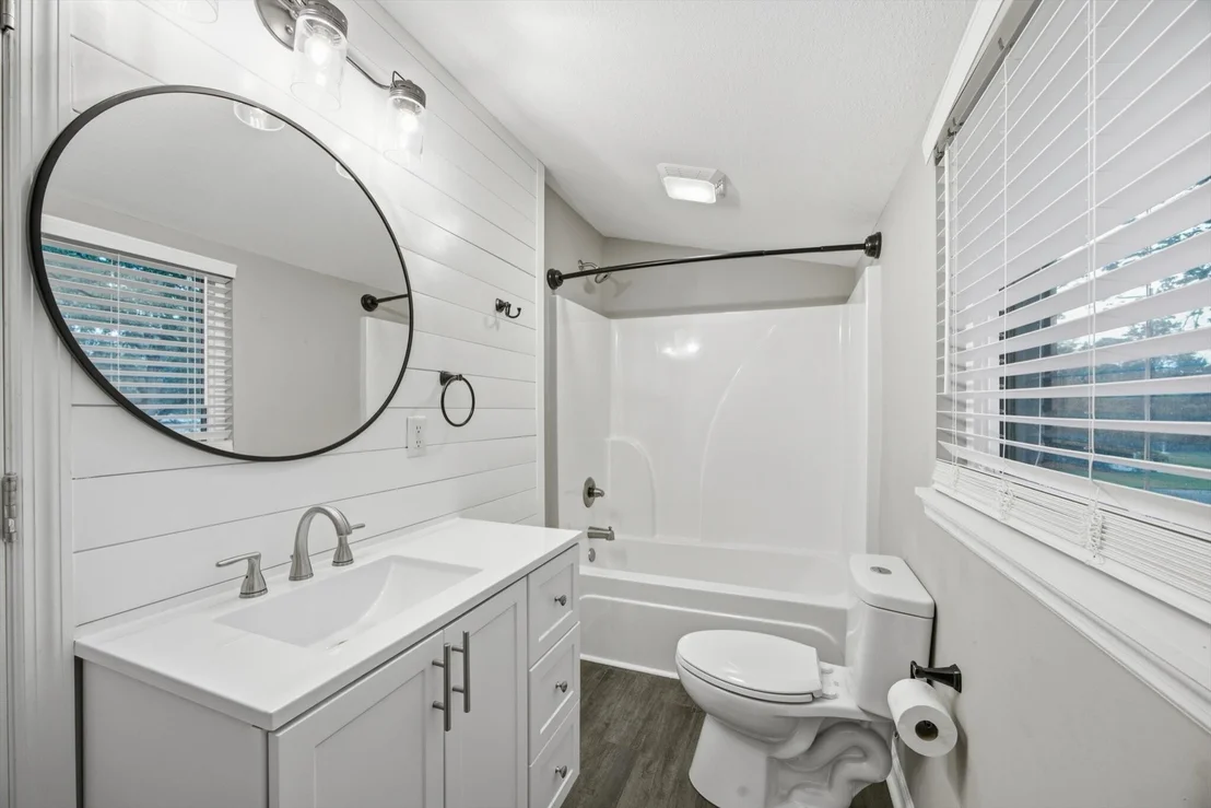 Photo of 1320 Wooten Road