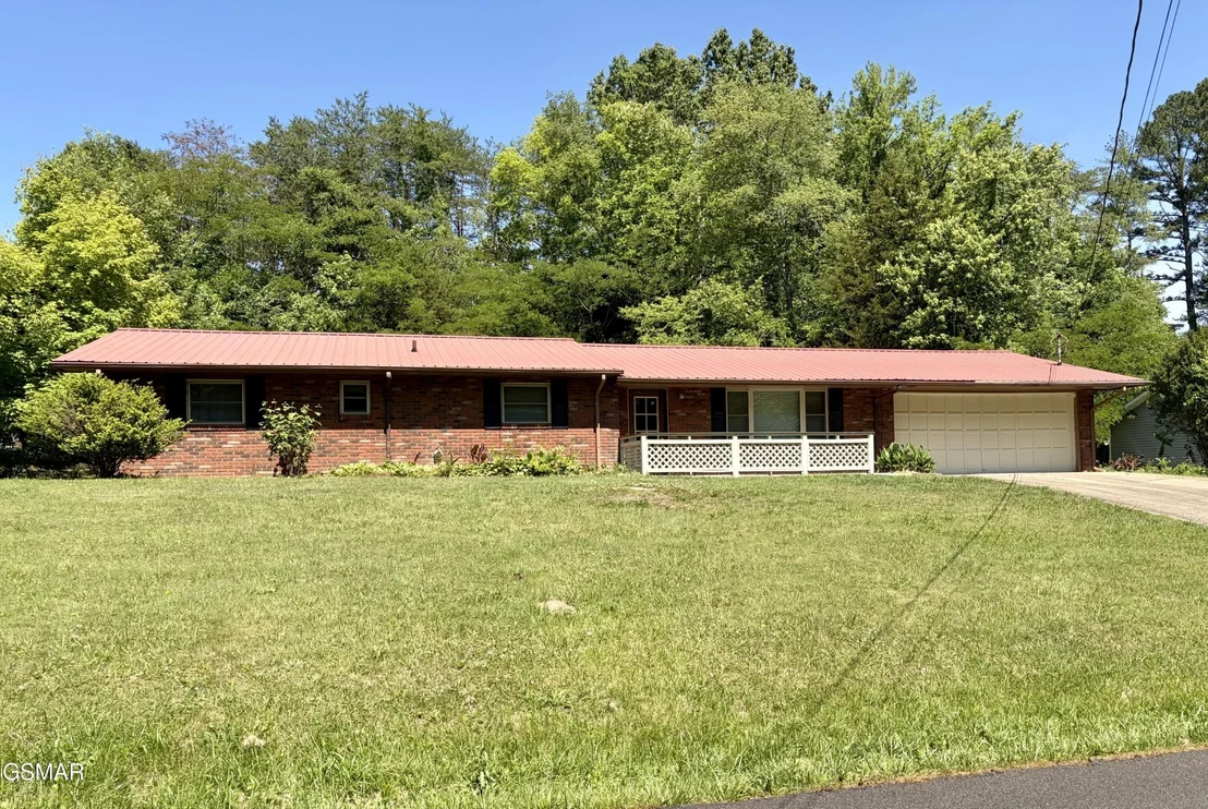 Photo of 827 Murphy Road