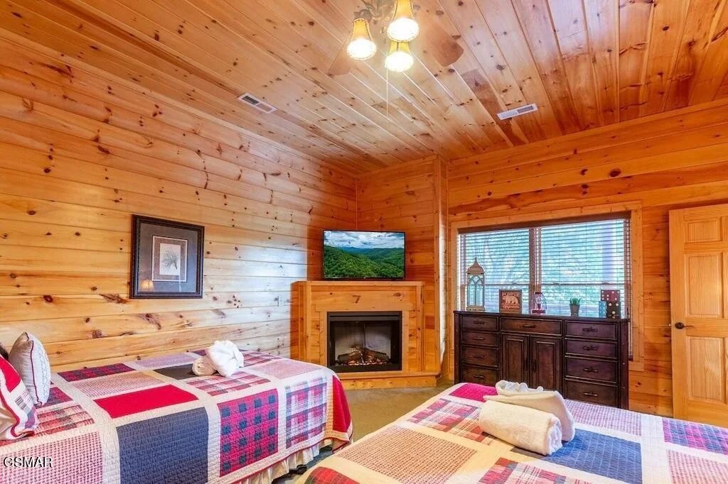 Photo of 2512 Laurel Point Way