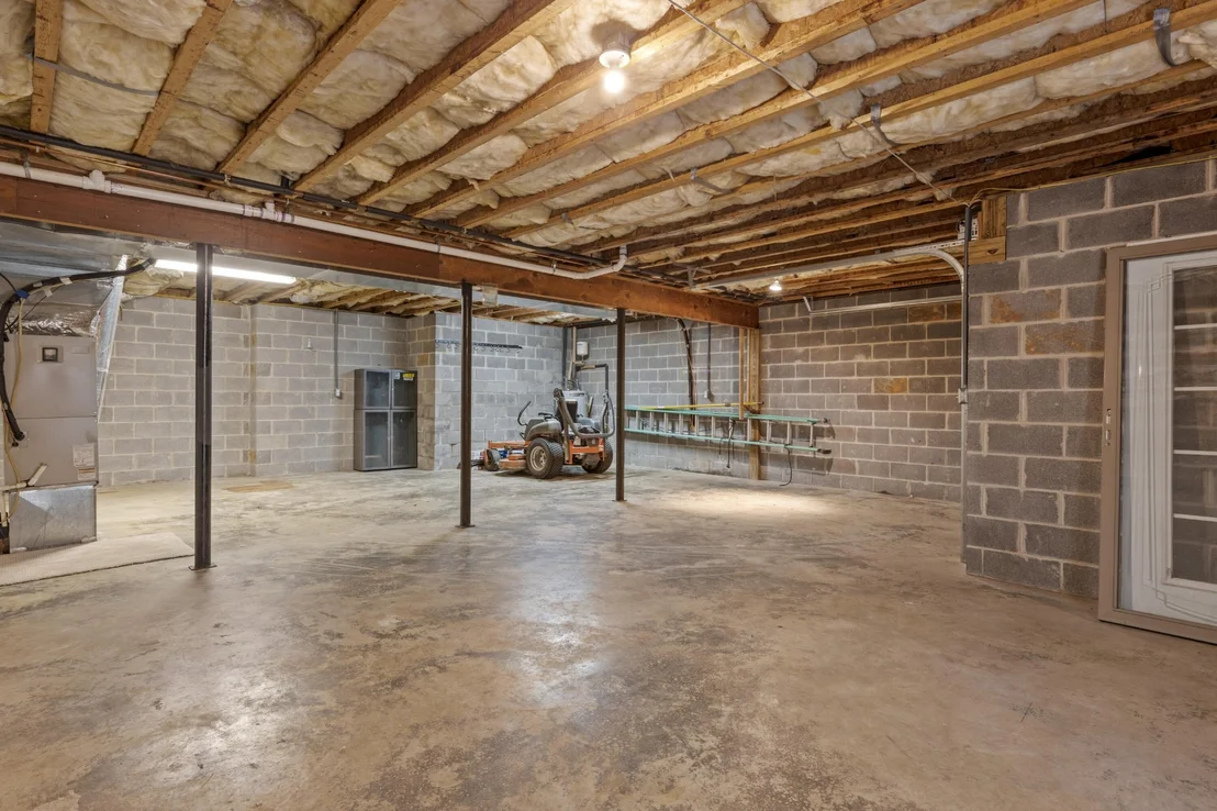 Photo of 433 Stanford Dr