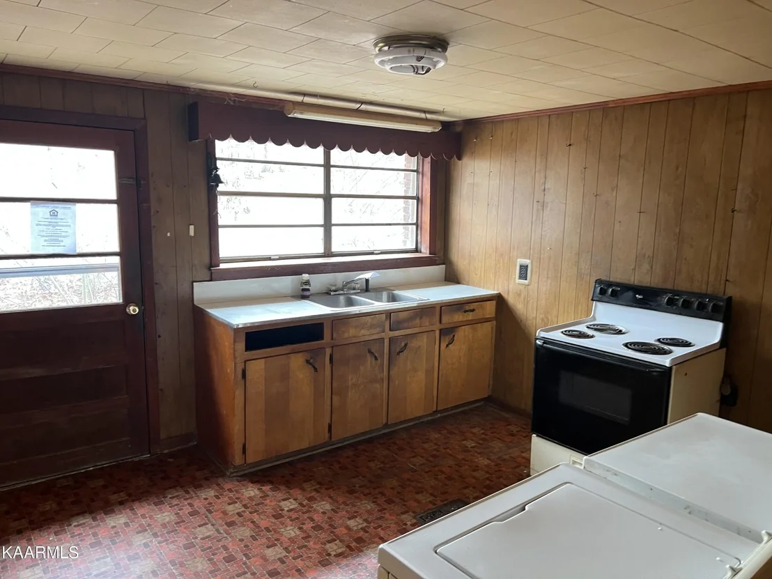 Photo of 506 County Line Rd