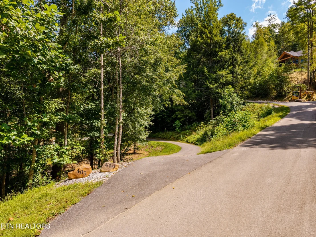 Photo of 407 Chetola Tr