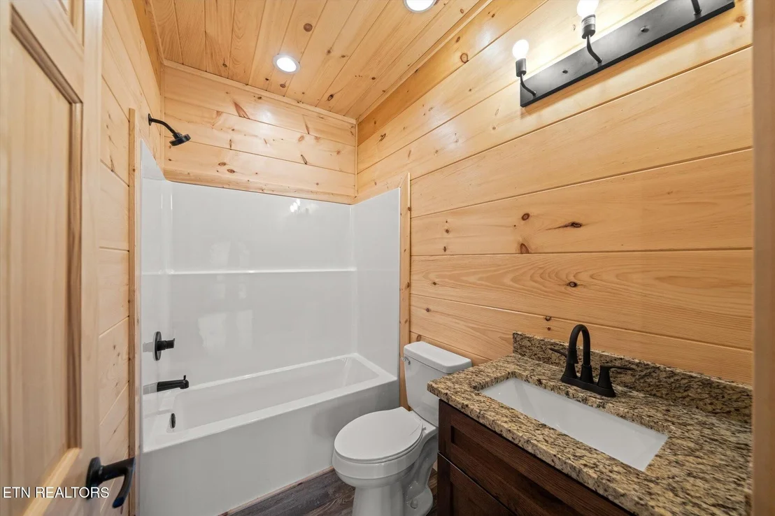 Photo of 2435 Cobbler Way