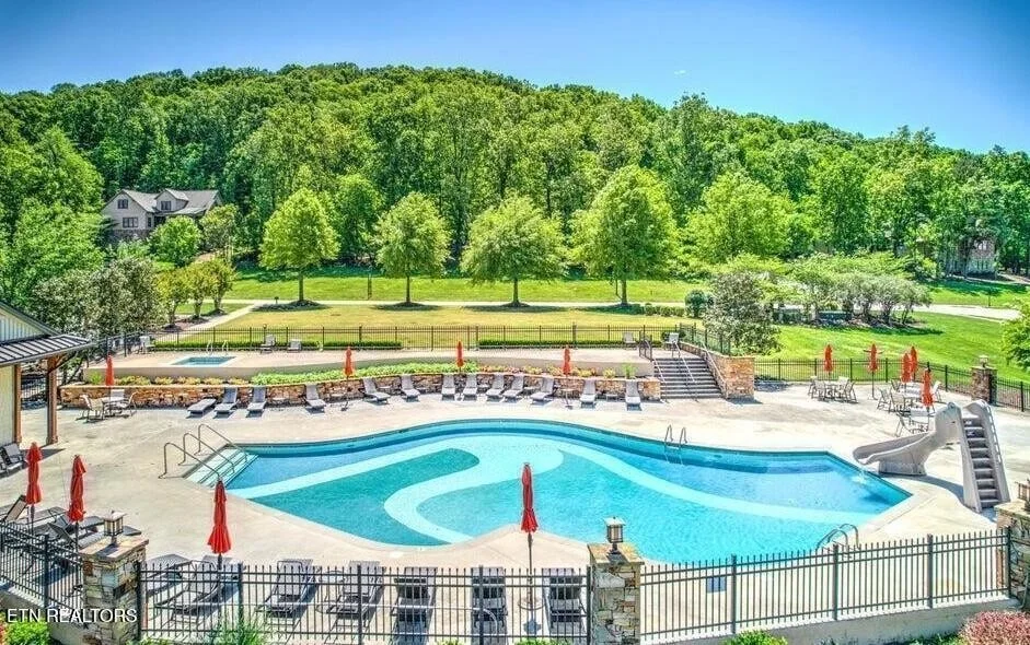 Photo of 211 Chestnut Lane