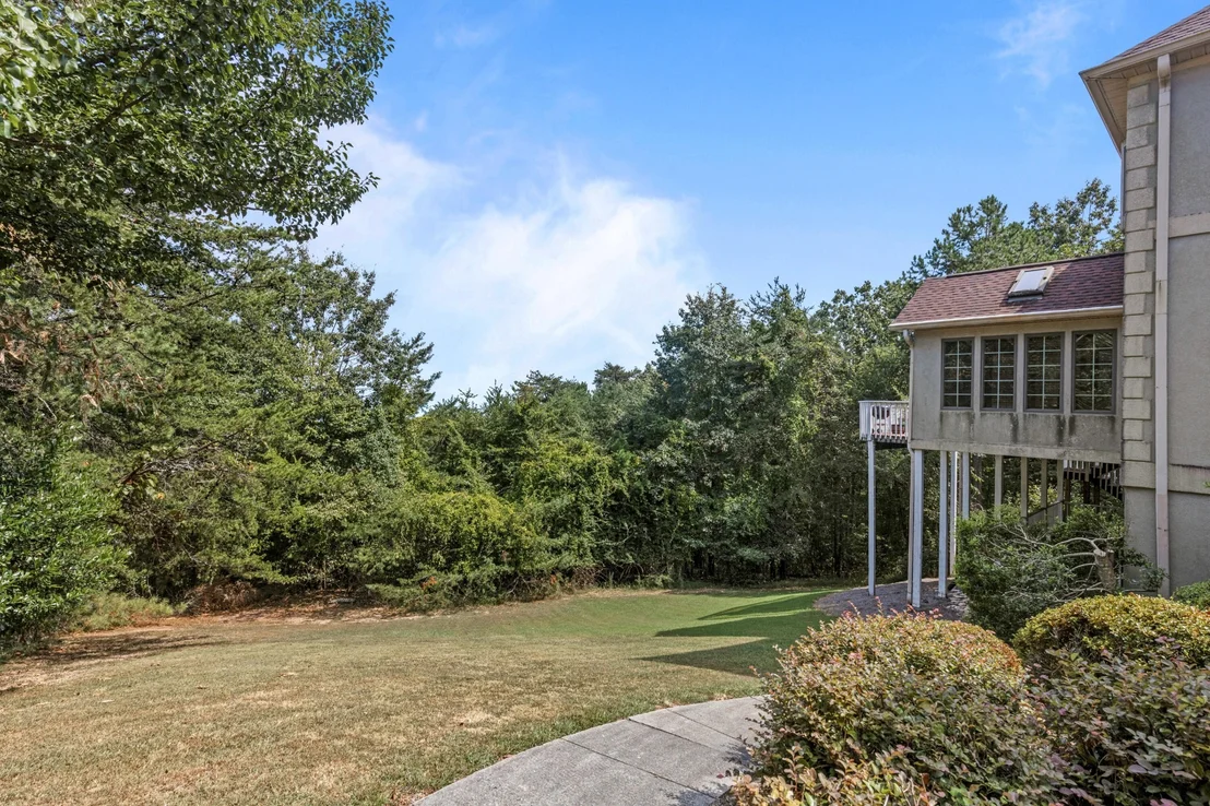 Photo of 815 Battlefield Park Drive