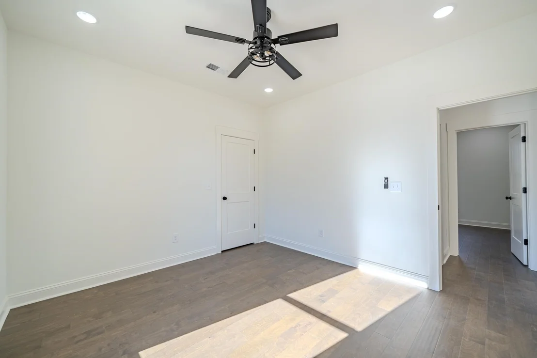 Photo of 200 BELVEDERE CIR