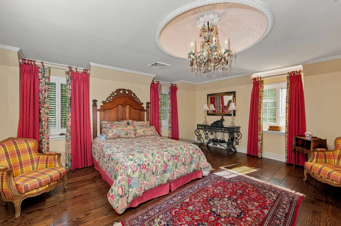 Photo of 18 Windwood Drive
