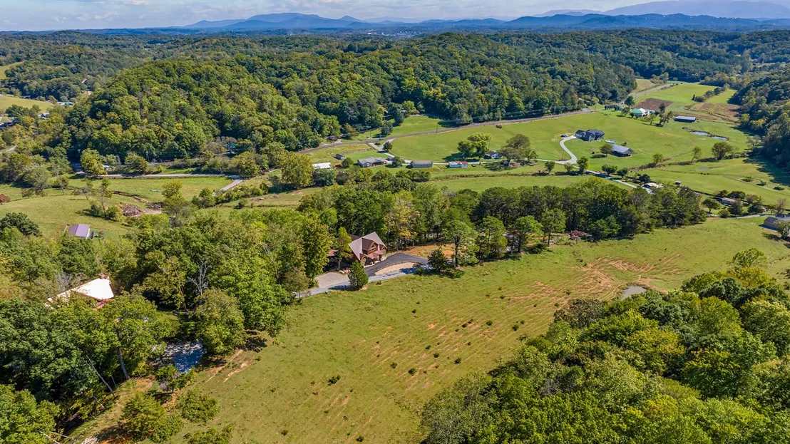 Photo of 1451 Baker Road