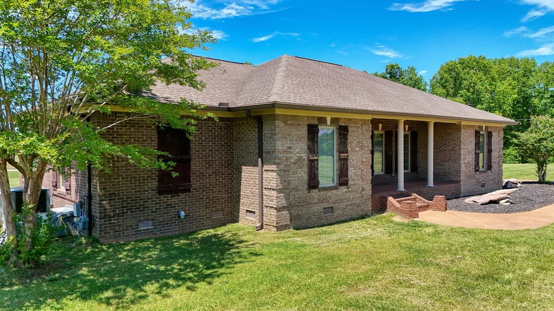 Photo of 75 Crum Rd