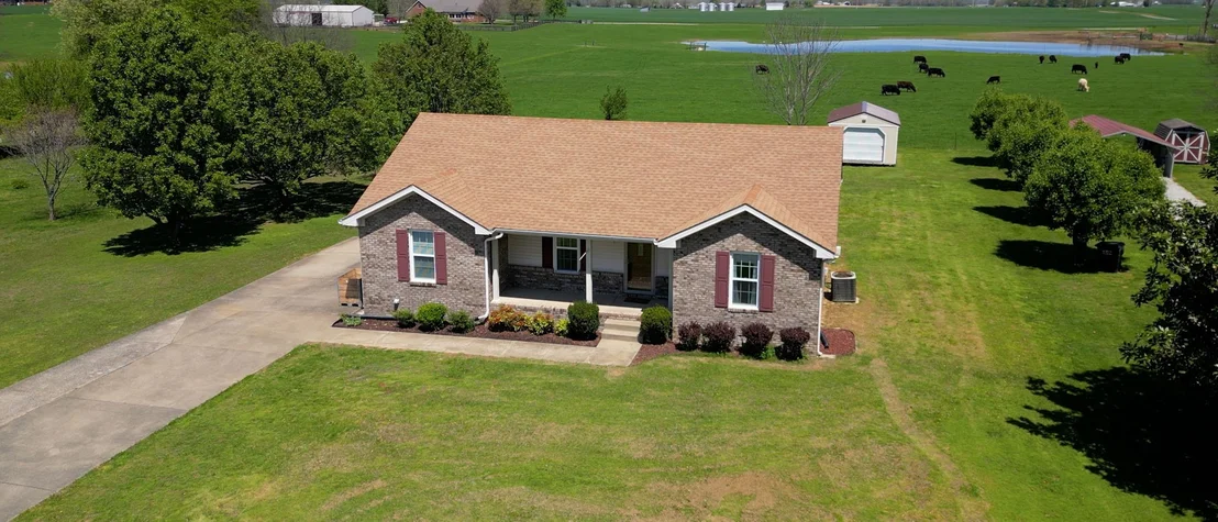 Photo of 136 Coates Rd