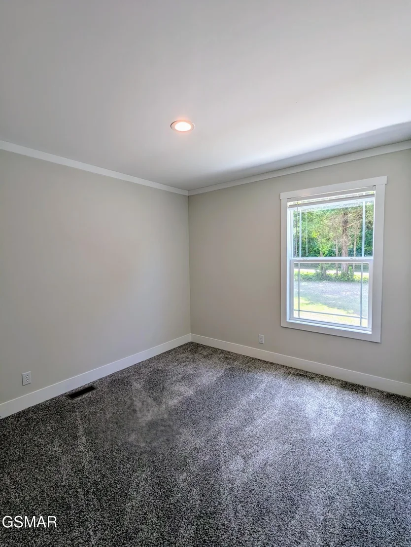 Photo of 141 Hill Loop