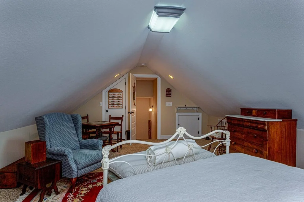 Photo of 271 Mountain Shadow Drive