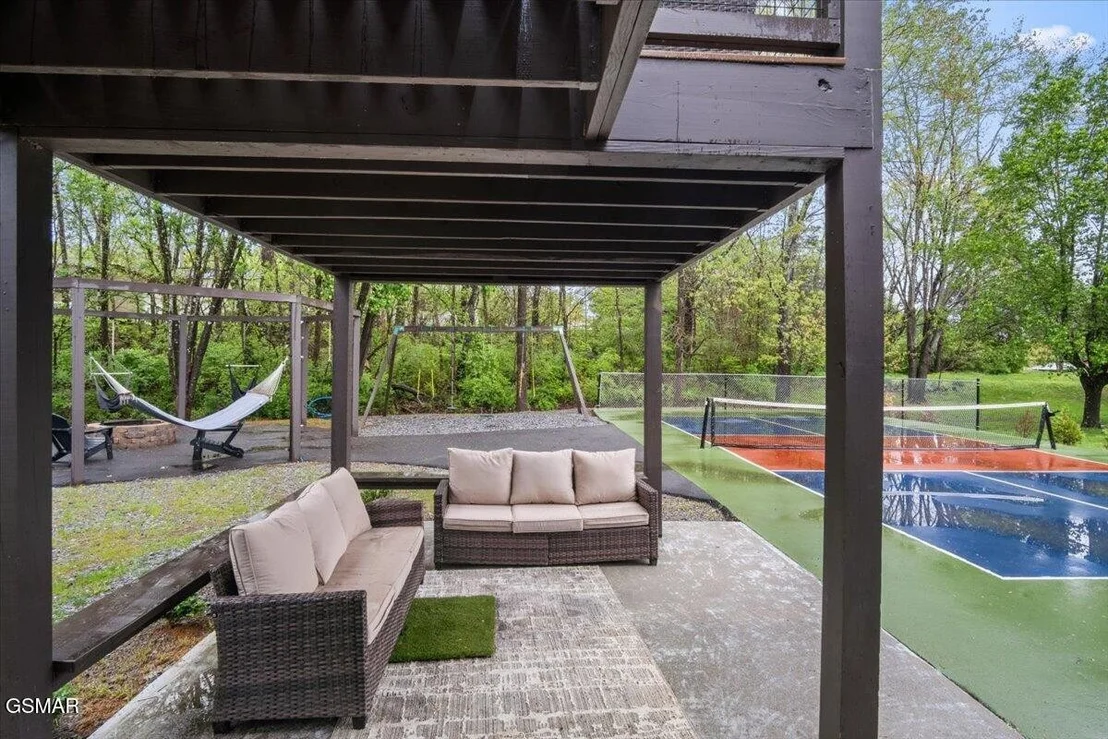 Photo of 621 Hardin Lane