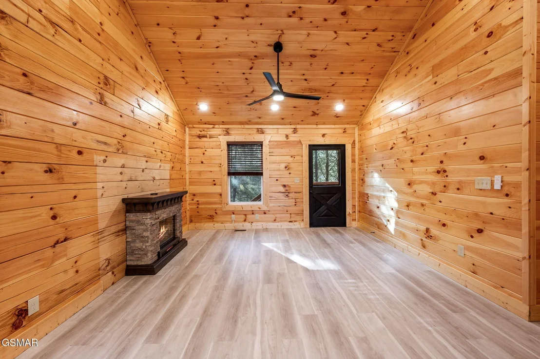 Photo of 1065 Timberlake Circle