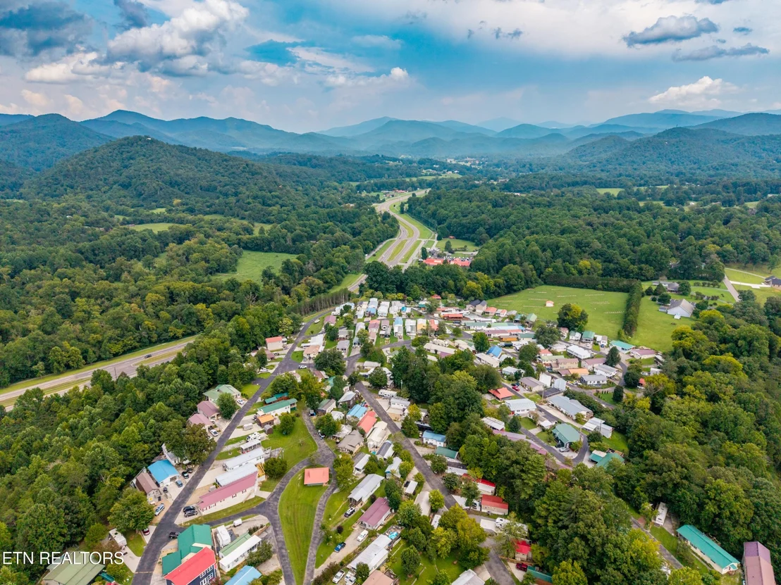 Photo of 449 Mountain Thrush Drive