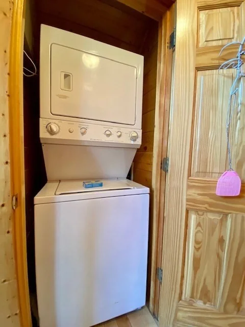 Photo of 2121 E View Drive