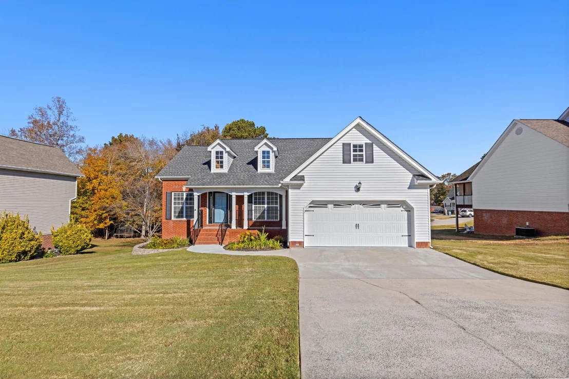 Photo of 433 Stanford Dr