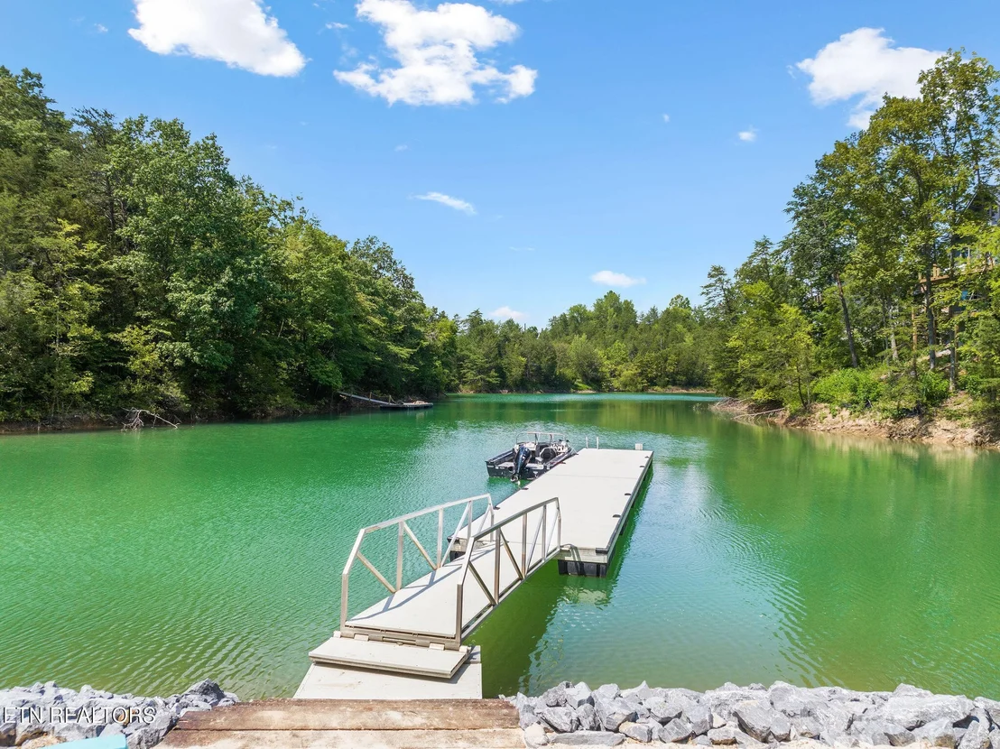 Photo of 1390 Lake Haven Way