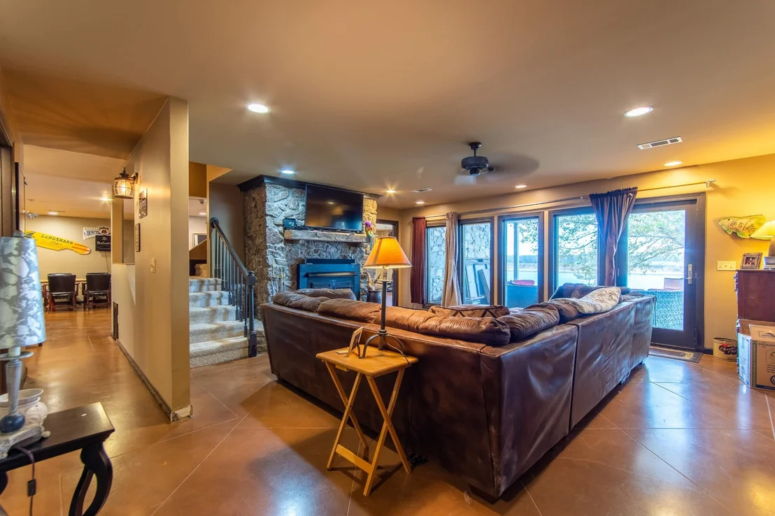 Photo of 545 TENN RIVER LN