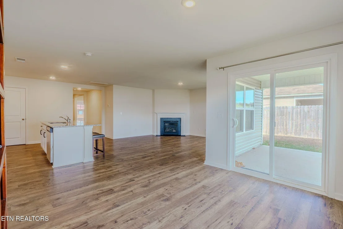 Photo of 2540 Lucille Lane