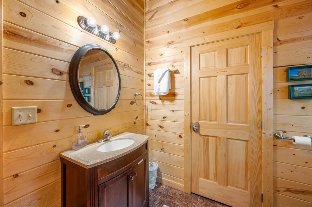 Photo of 426 Alpine Mountain Way