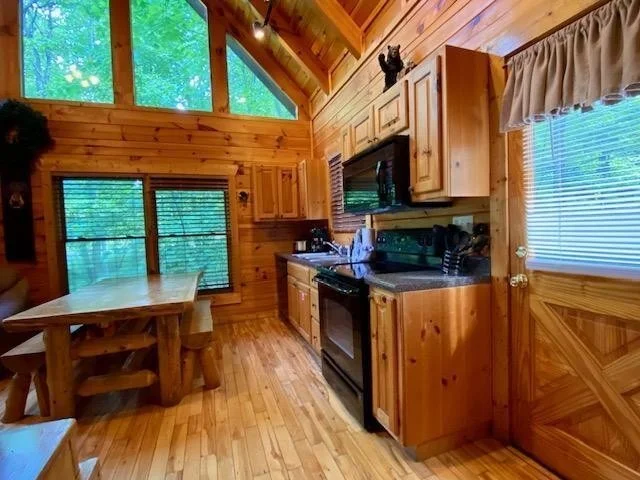 Photo of 2161 Red Bud Road