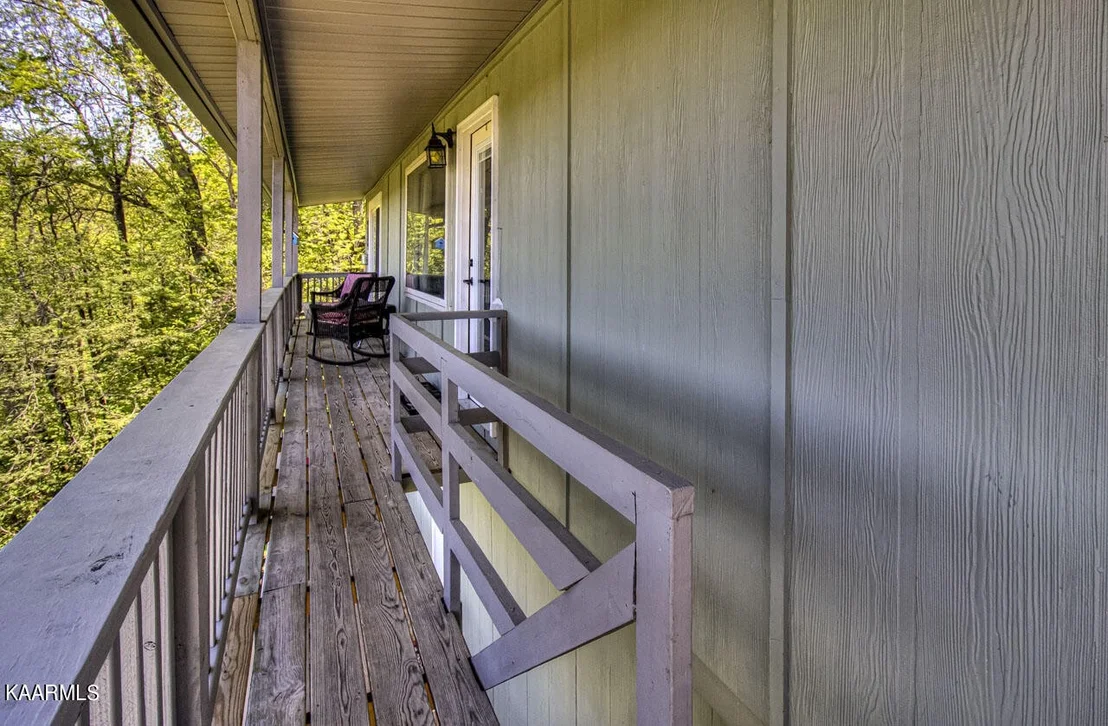 Photo of 1714 Mountain Dr.