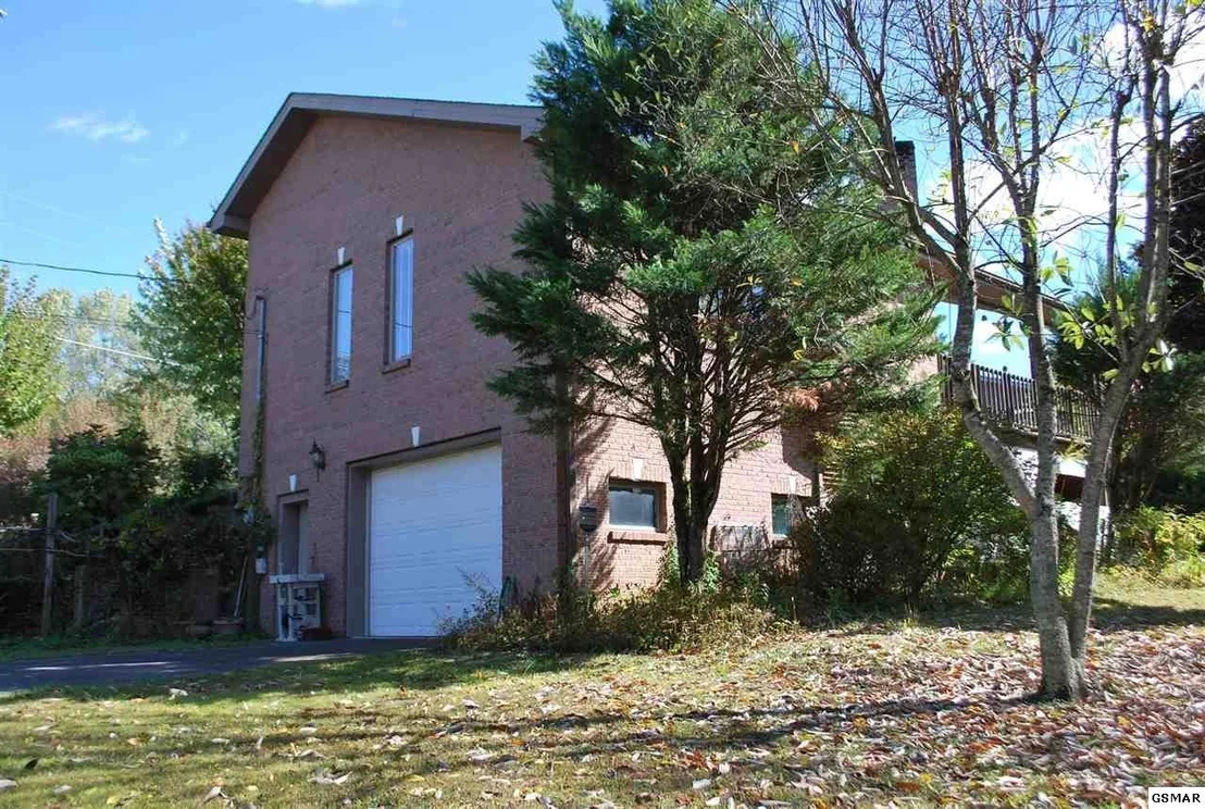 Photo of 1202 Cherokee Circle Drive