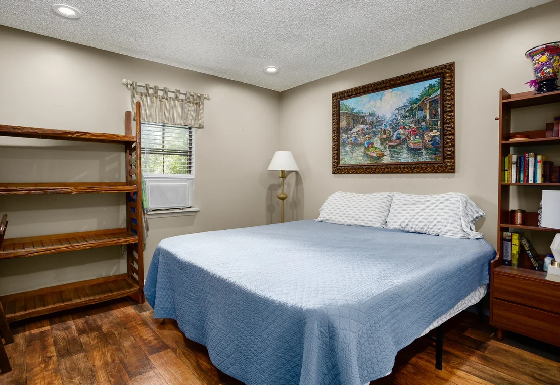 Photo of 60 Hadley Way