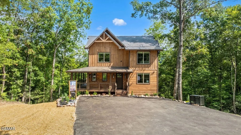 Photo of 1340 Mountain Ash Way