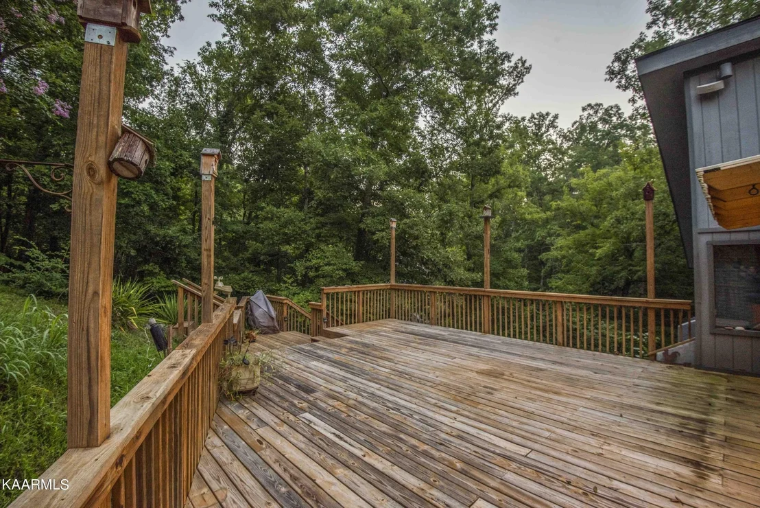 Photo of 333 Enchanted Forest Lane