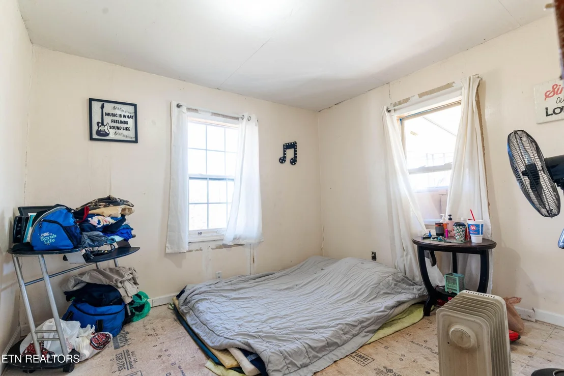 Photo of 2033 Westel Loop