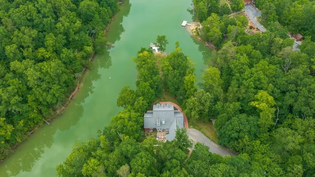 Photo of 987 Willard Way