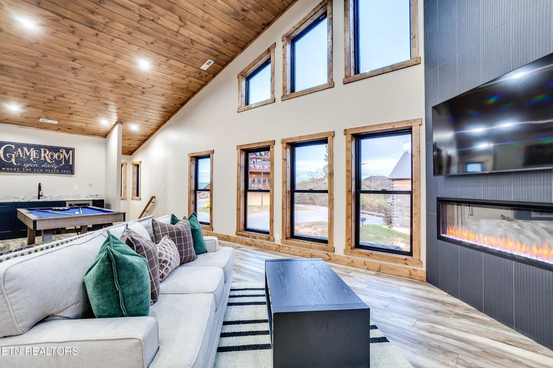 Photo of 2023 Starr Crest Drive