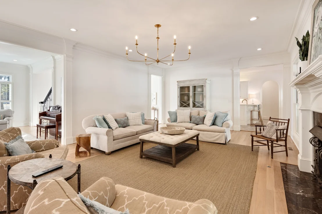 Photo of 135 Windy City Rd