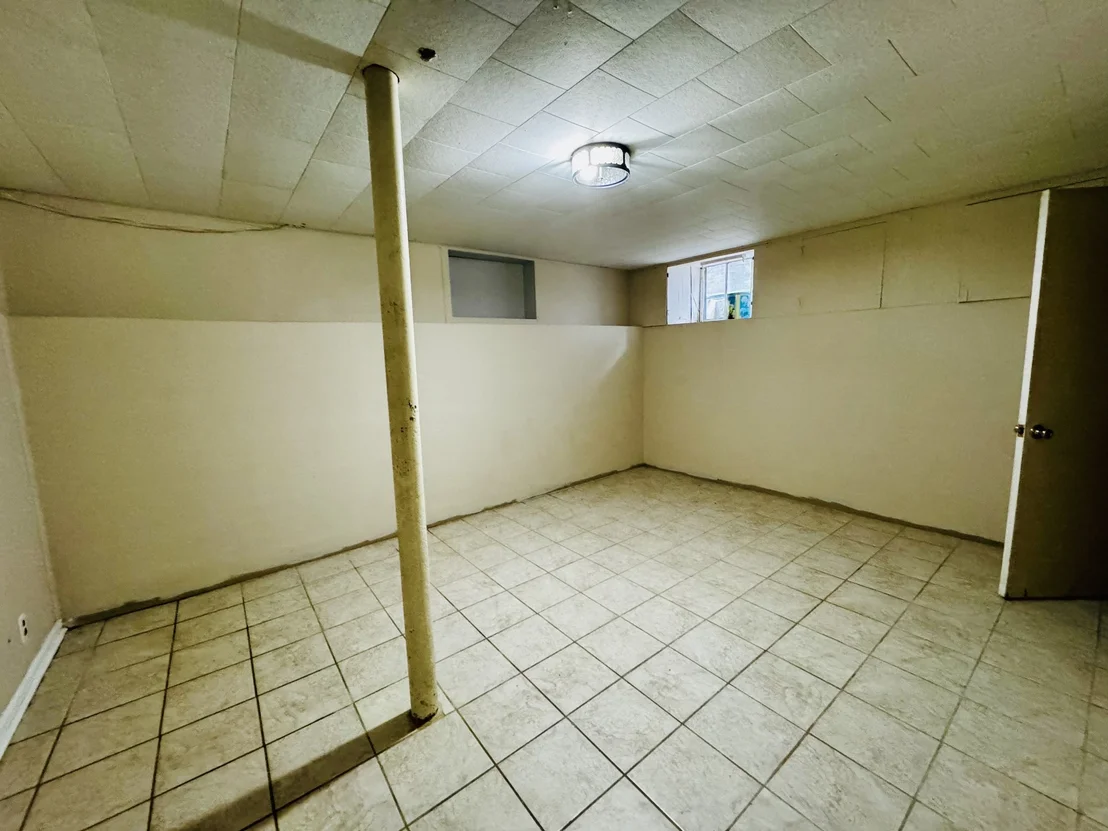 Photo of 321 Walnut St